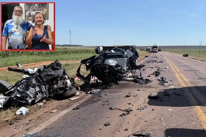 Casal de Porto Velho morre após carro ser prensado entre caminhões na BR-364