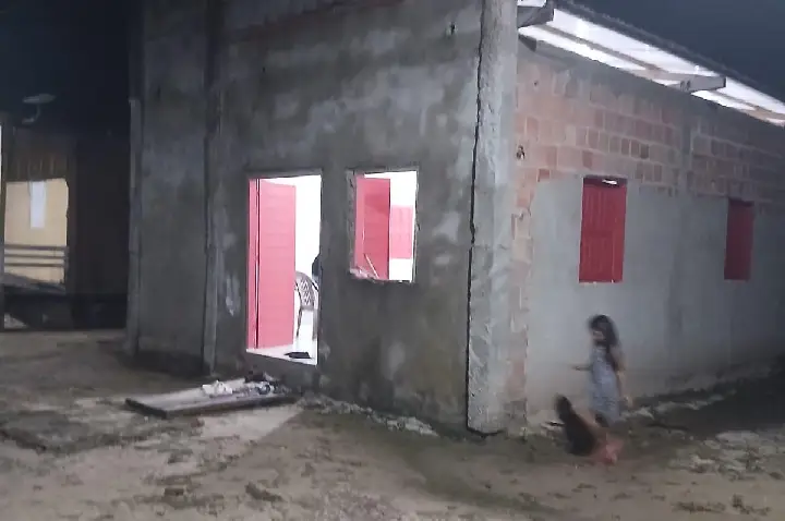 ENFIM, MORADORES DA RESEX ITUXI CONFIRMAM SUBSTITUIÇÃO DE RELIGIOSO QUE ATUAVA NA COMUNIDADE FLORESTA
