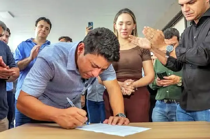 Fúria diferencia apoio de Marcos Rocha de participação no governo e rebate postura de adversários