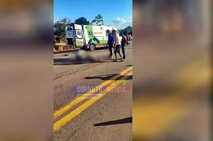 Mulher morre e outras duas pessoas ficam feridas em acidente na BR-364, em Ouro Preto do Oeste, RO