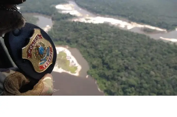 PF aponta elo entre Comando Vermelho, criptomoedas e “banco paralelo” em esquema milionário na Amazônia