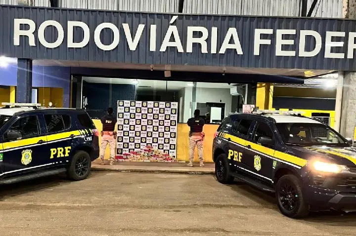 PRF intercepta carga com quase 80 kg de cocaína em Ji-Paraná