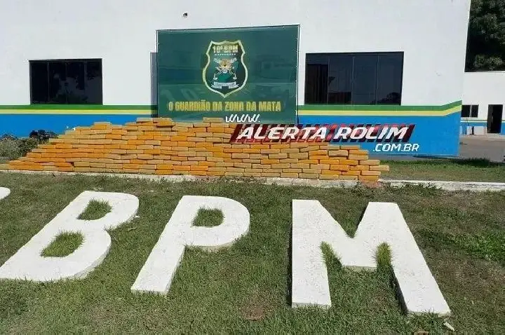 Quase meia tonelada de droga é apreendida pela PM, em Rolim de Moura