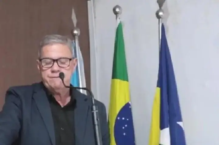 Vereador Menudão do Povão destaca melhorias no Setor 13 e agradece entrega de escavadeira para agricultura