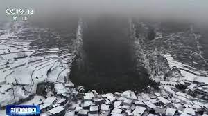 Deslizamento de terra na China deixa mortos e dezenas de desaparecidos