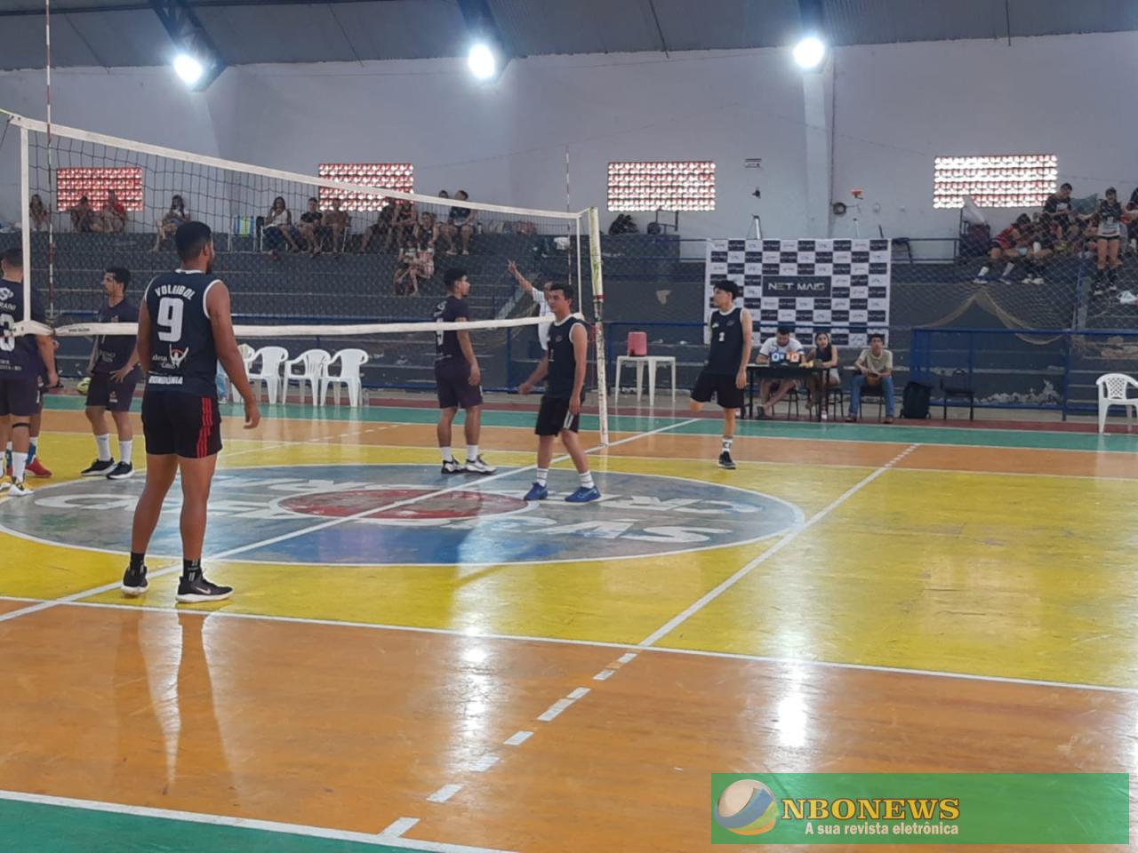 Equipe de volei masculino de Nova Brasilândia derrota time de Alta Floresta por 2 sets a 0 hoje pela manhã
