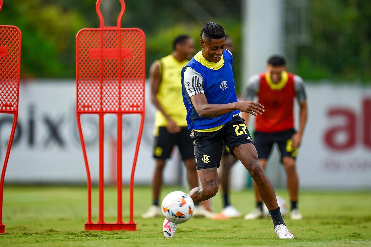 Após conquistar o Carioca, Flamengo se reapresenta com foco na Libertadores