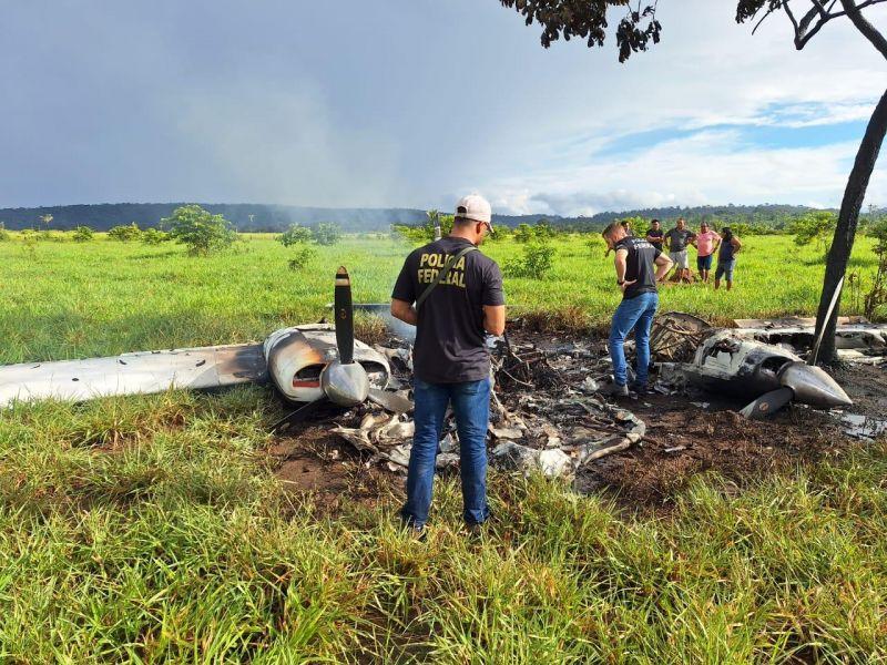 Piloto de aeronave boliviana, interceptada pela FAB no MT, é preso pela PF próximo a Cacoal, após render ambulância