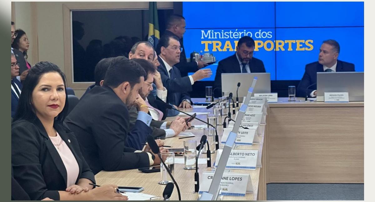 Cristiane Lopes anuncia 180 milhões para iniciar a pavimentação da BR-319