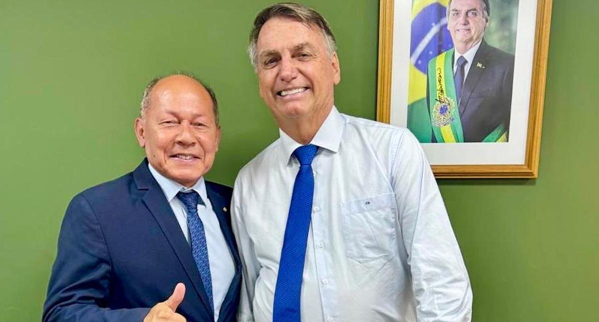 Deputado se reúne com Jair Bolsonaro para discutir posição do PL nas eleições municipais de RO