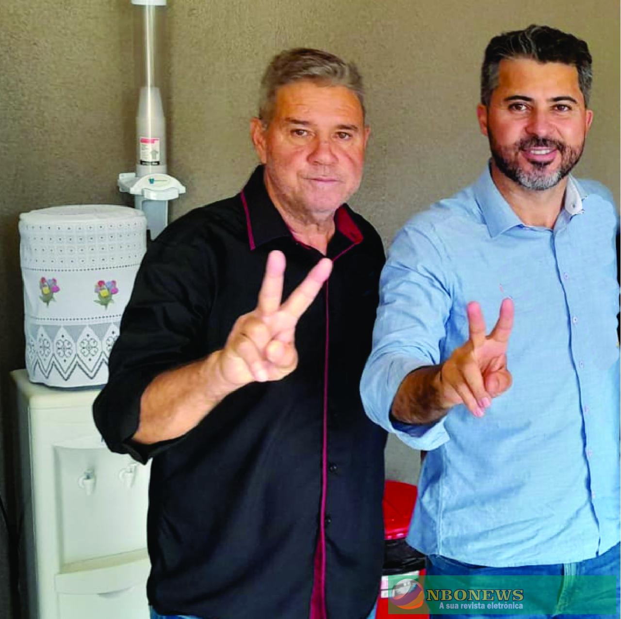 Prefeito Hélio Mendes e o ex-vereador Menudão do Povão são atendidos pelo senador Marcos Rogério que libera 1 milhão para atender a saúde do município
