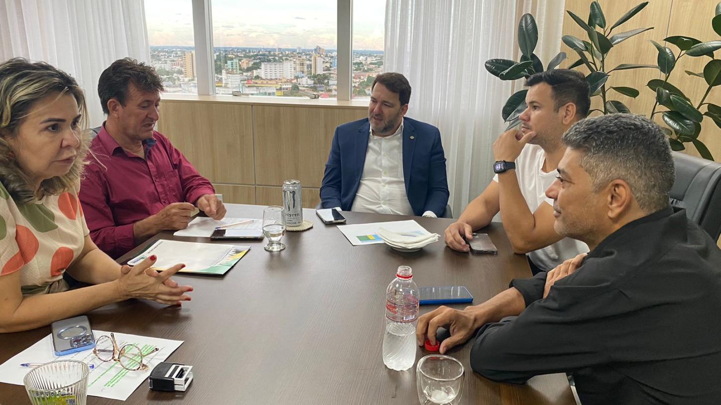 Vereador Paulo Silvano protocola ofício solicitando um maior apoio do governo do estado à piscicultura de Nova Brasilândia