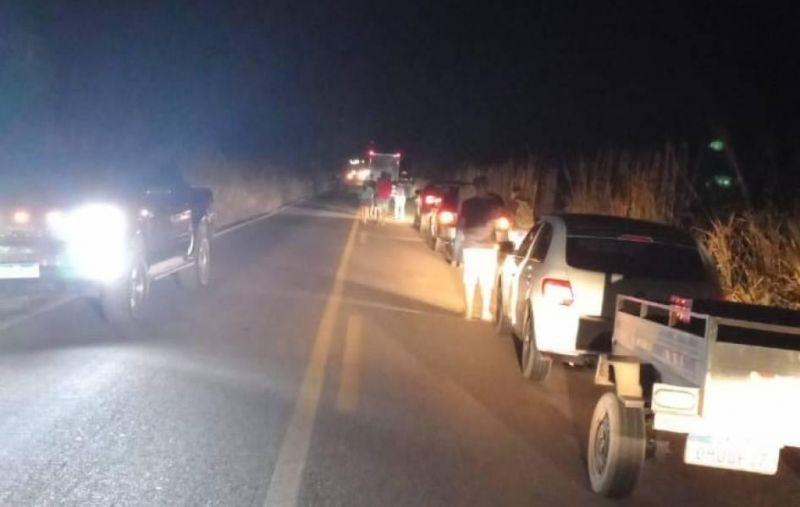 Mulher morre na hora e homem fica gravemente ferido após acidente no trevo de Colorado do Oeste