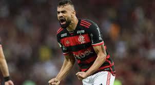 Com “Lei do Ex”, Flamengo vence Cruzeiro e abre margem na liderança do Brasileirão