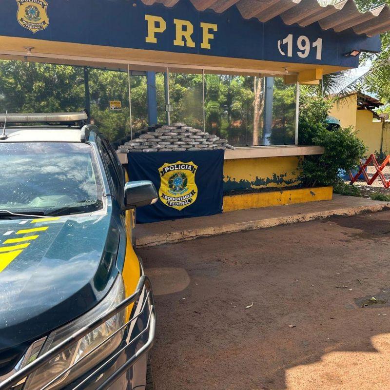 Motorista que saiu de Rolim de Moura é preso com 44 kg de supermaconha em Barra do Garças, MT