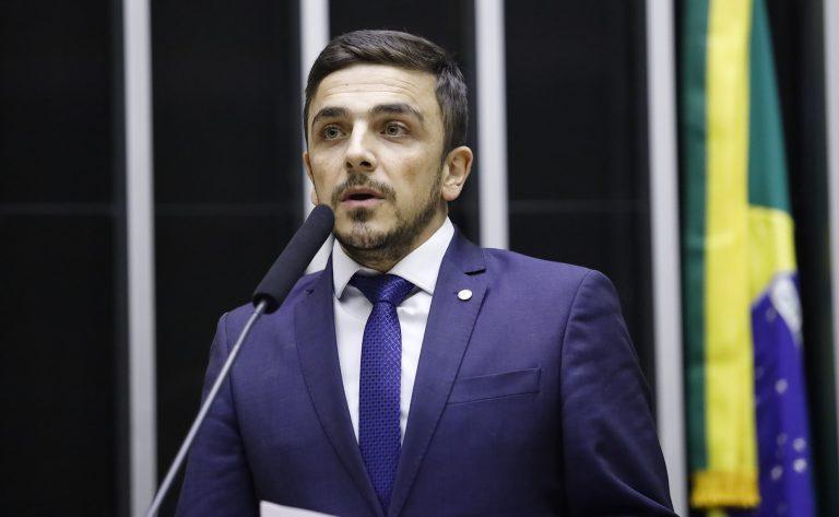 Câmara aprova projeto que regulamenta o mercado de carbono no Brasil; texto segue para sanção  Fonte: Agência Câmara de Notícias