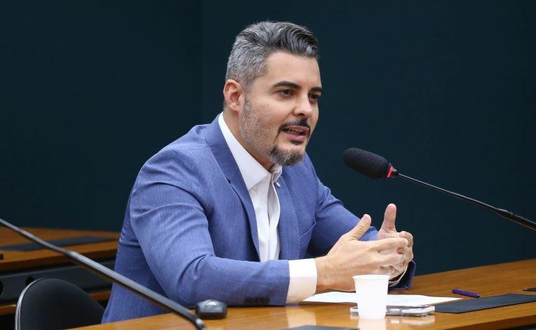 Comissão da Câmara dos Deputados aprova projeto de Thiago Flores para fortalecer controle sobre veículos envolvidos em crimes