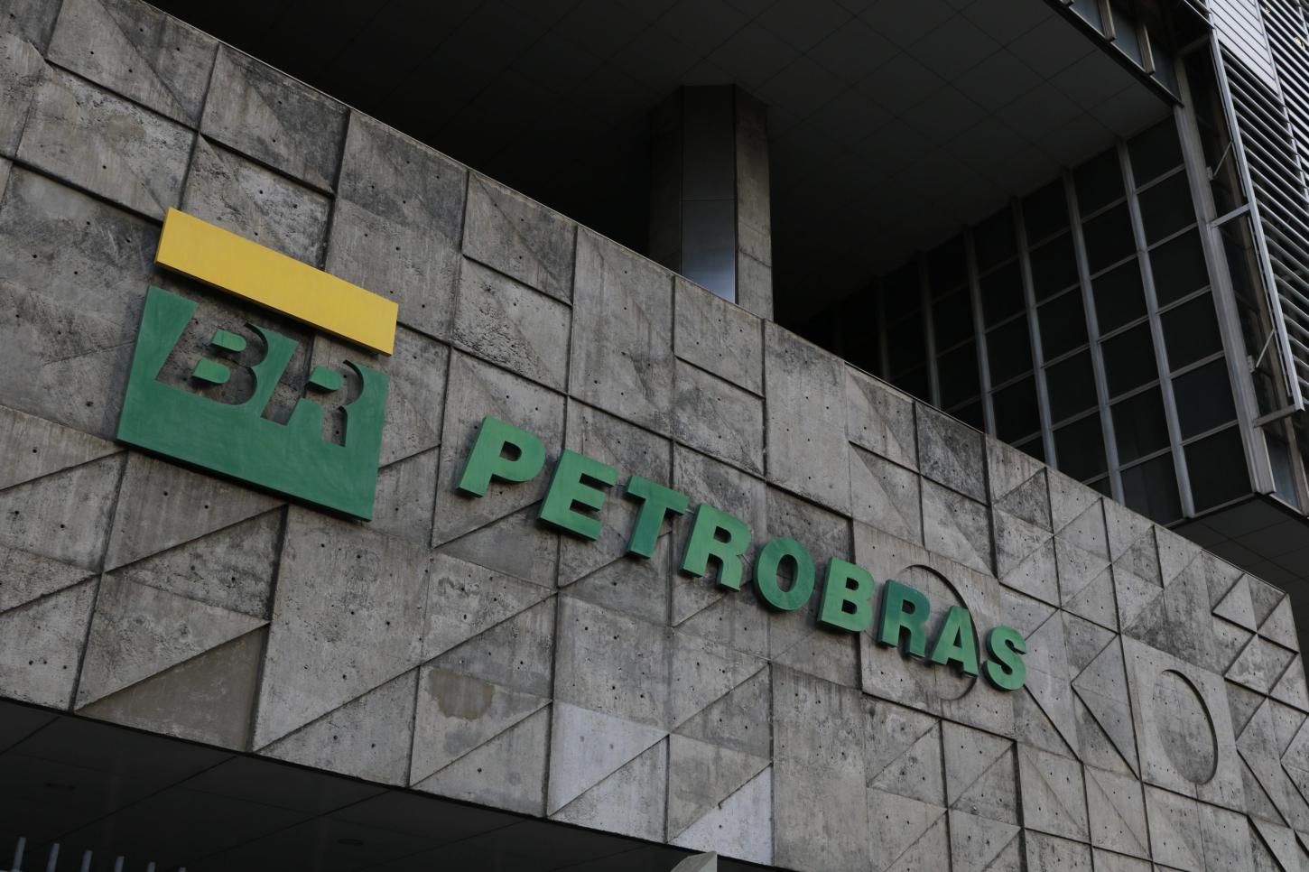 Petrobras aprova remuneração extraordinária de R$ 20 bi aos acionistas