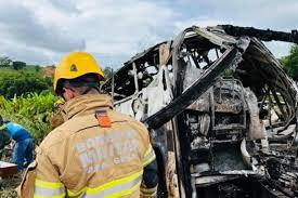 ATUALIZADA - Acidente em MG é a maior tragédia em rodovias federais desde 2007, início da série histórica da PRF