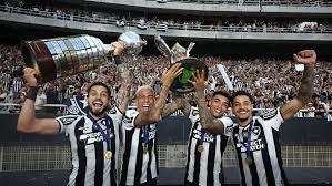 Botafogo viaja para disputar Copa Intercontinental horas após ser campeão