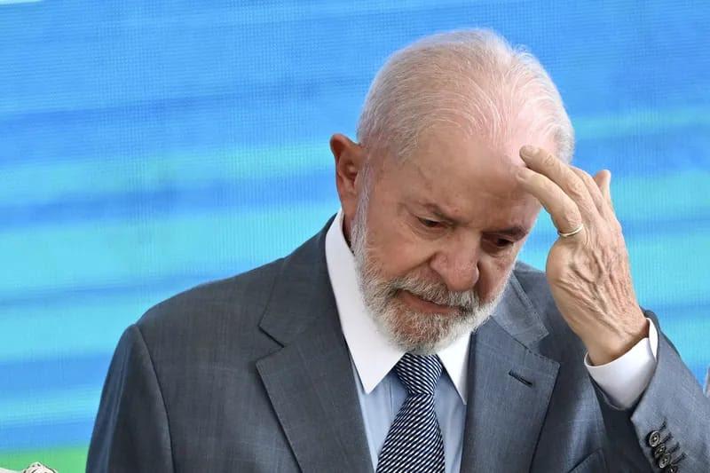 A aprovação do governo Lula está diminuindo