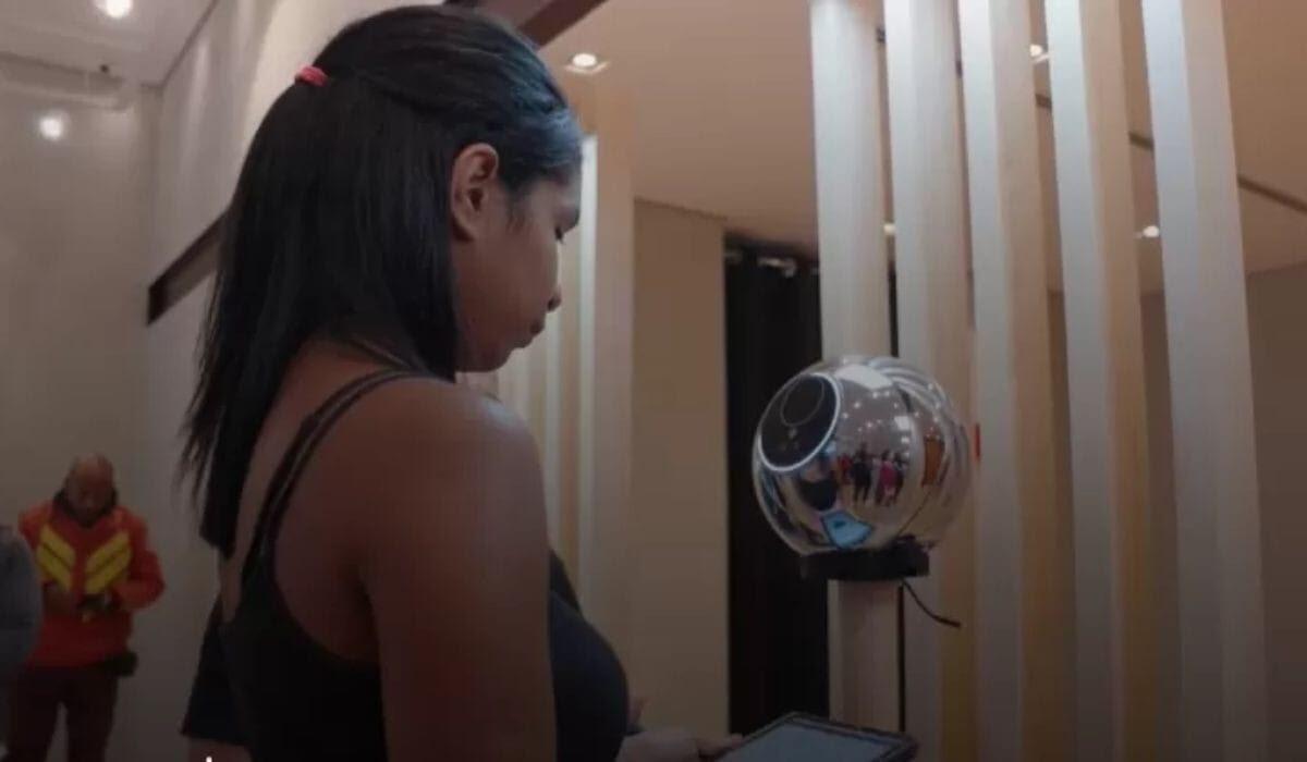 Tem gente no Brasil vendendo o próprio olho