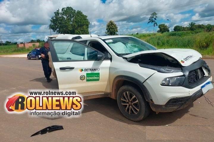 Atualizada: Motociclista morre em acidente com caminhonete do Detran/RO em Santa Luzia D’Oeste
