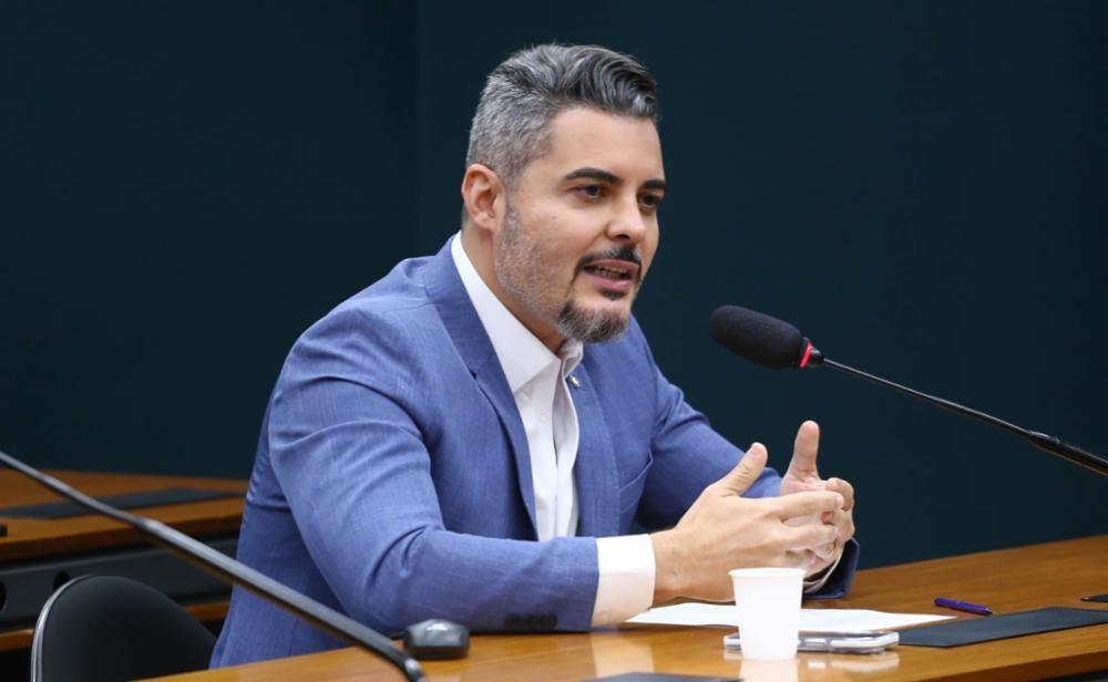 Deputado Thiago Flores é o parlamentar de Rondônia que menos gastou verba indenizatória em 2024