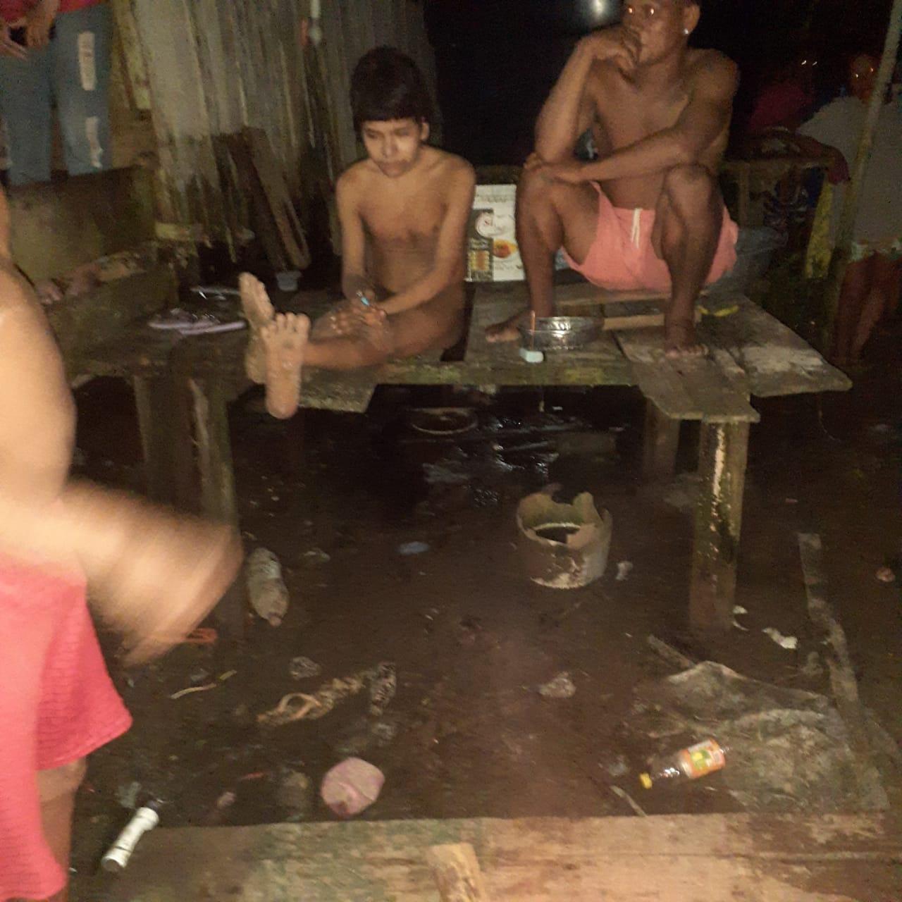 INDÍGENA DO POVO HI MERIMA ENCONTRADO EM COMUNIDADE BRANCA DO RIO PURUS NO AM RETORNOU A FLORESTA, DE NOVO