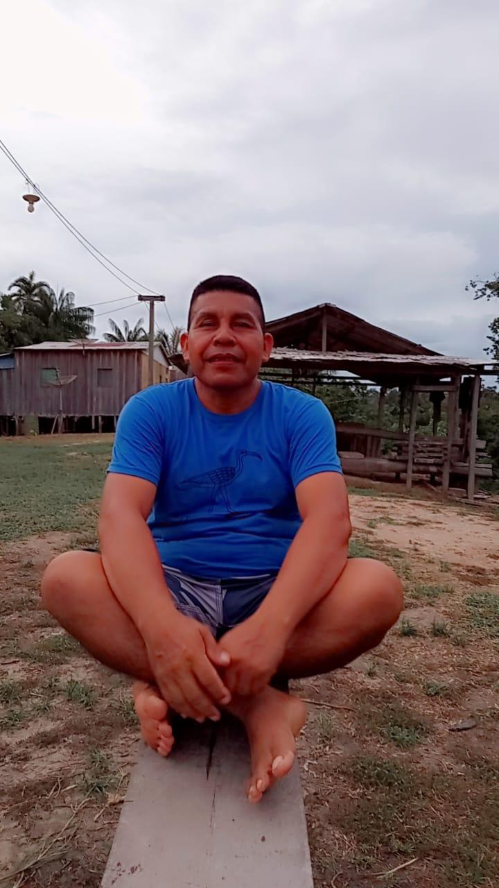INDIGENAS DA ALDEIA PAUMARI 