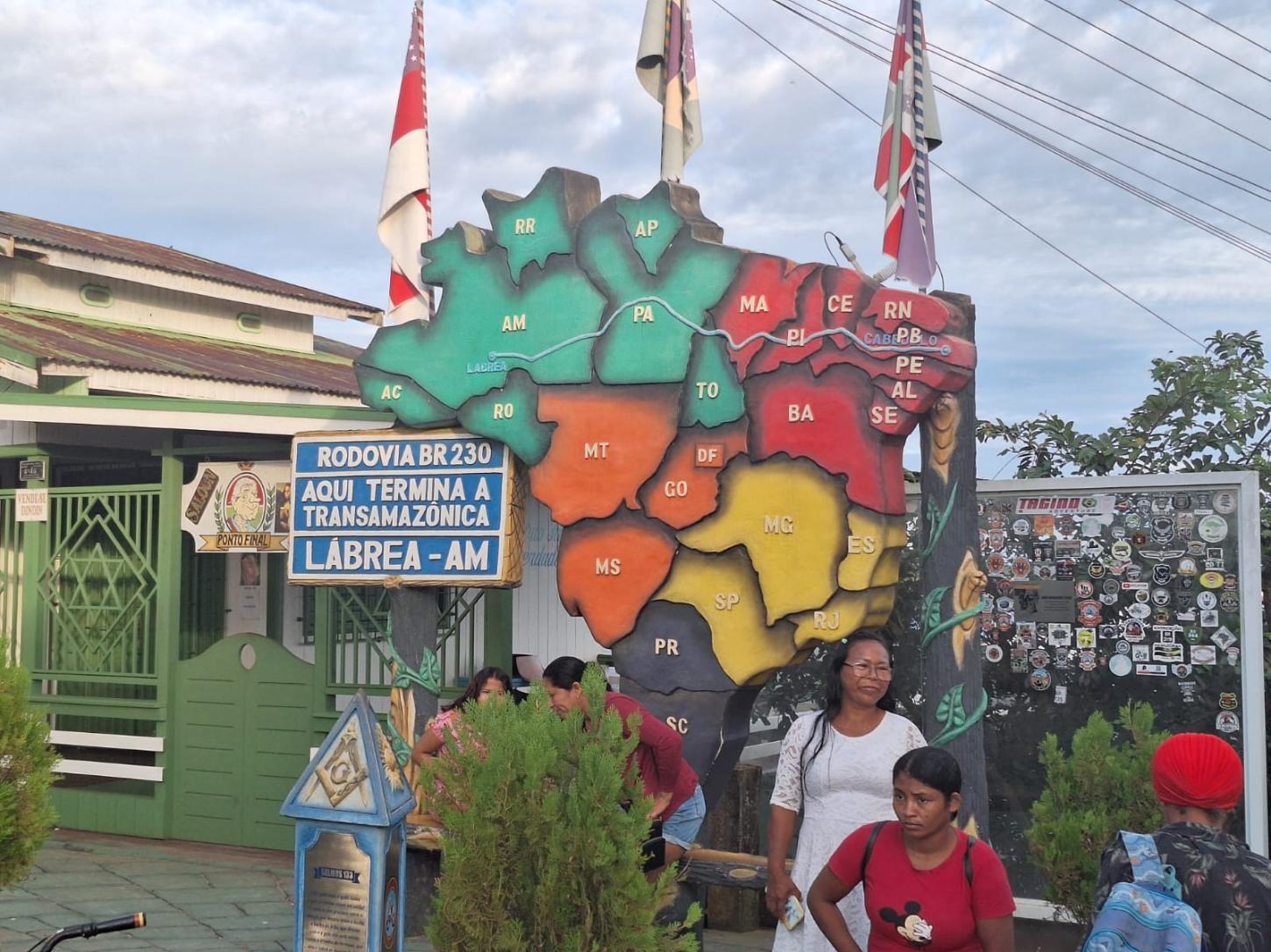 PREFEITURA DE LÁBREA NO AMAZONAS OFERECE AOS CIDADÃOS NATIVOS, VISITANTES E TURISTAS AMBIENTES SAUDÁVEIS PARA O LAZER