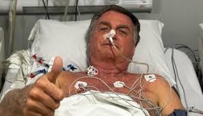 Parede abdominal de Bolsonaro estava “bastante danificada”, diz médico