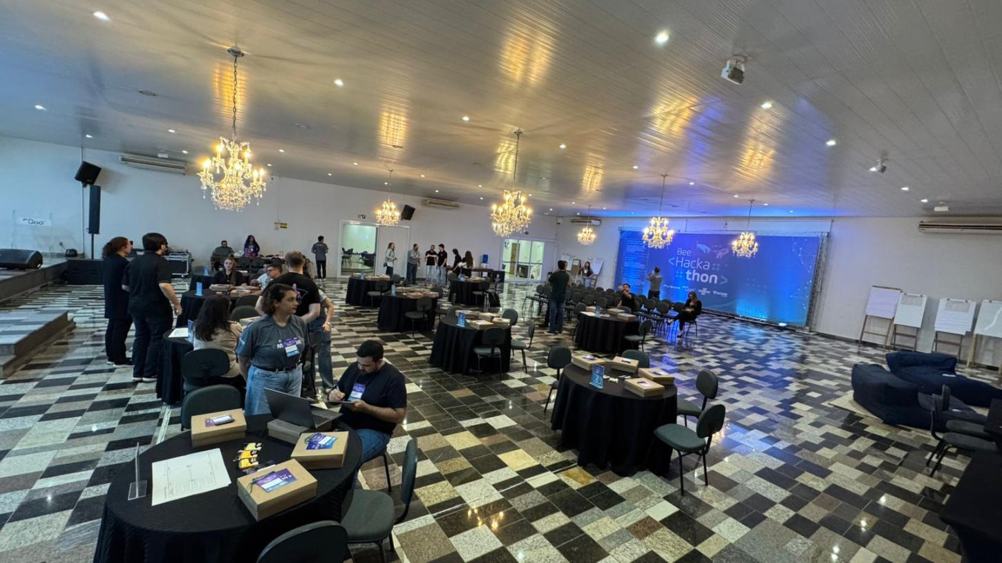 Bee Hackathon movimenta o ecossistema de inovação em Vilhena com maratona de criatividade e tecnologia