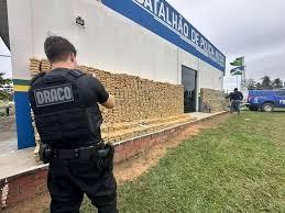 Mais de 4 toneladas de drogas são apreendidas em carreta em Costa Marques