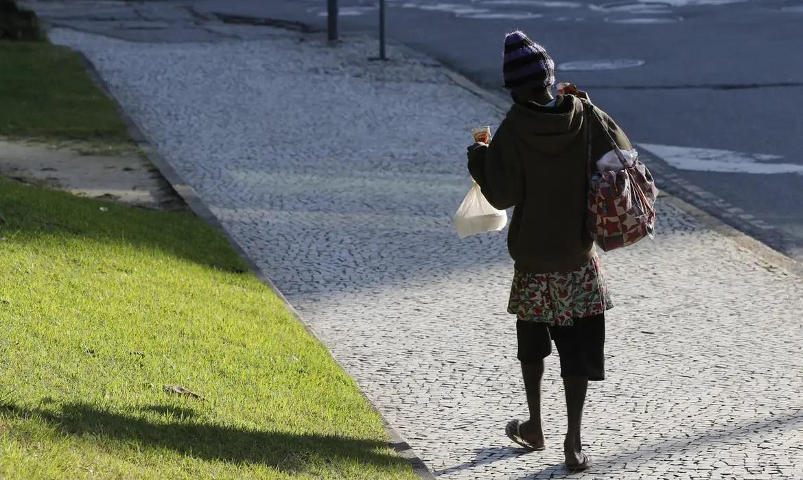 Onda de frio deve atingir pelo menos sete estados, alerta Inmet
