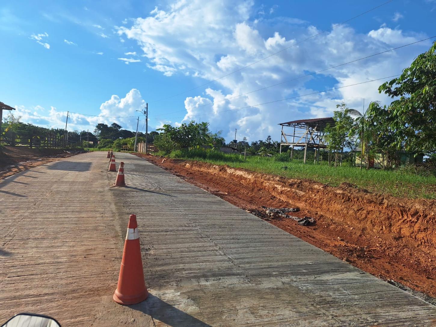PREFEITO GERLANDO LOPES (PL) AUTORIZOU OBRAS DE PAVIMENTAÇÃO, ABERTURA DE RAMAIS ANTIGOS  E MELHORIAS DE RESULTADOS