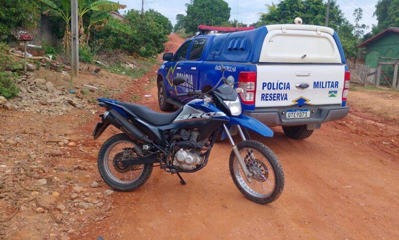 Nova Brasilândia D’Oeste: PM recupera motocicleta furtada e prende envolvidos