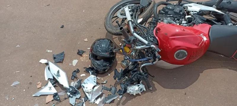 Motociclista sofre traumatismo craniano após ser atingido por carro que fugiu do local em Rolim de Moura
