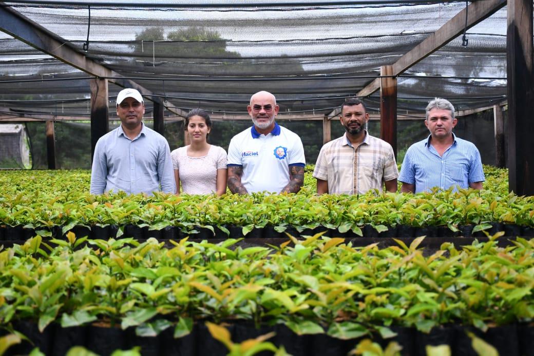 PREFEITURA DE LÁBREA COMEÇA A ALAVANCAR CAFEICULTURA  SUSTENTÁVEL NOS RAMAIS DE ASSENTAMENTOS E NA VILA CURUQUETÊ