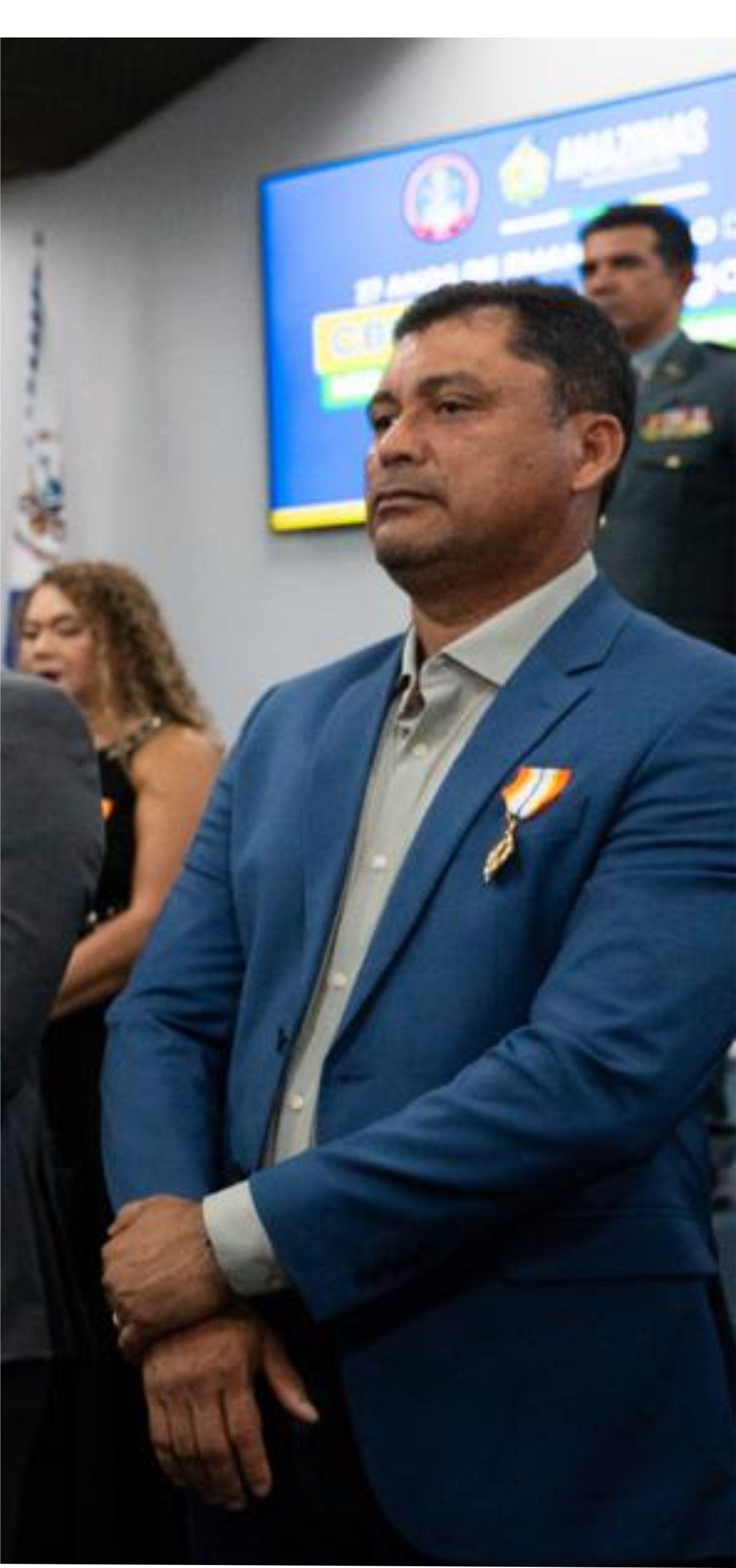 PREFEITO DE LÁBREA RECEBE MEDALHA DA ORDEM DO MÉRITO IMPERADOR D. PEDRO II NO AMAZONAS