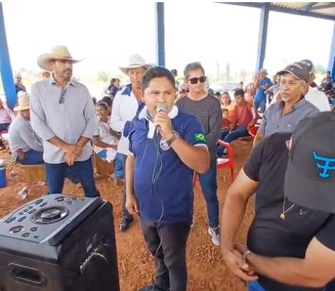 VICE-PREFEITO JOÃO ROBERTO PRESTIGIA “1º CICLO COMITIVA DO SUL DE LÁBREA” E DEFENDE CELERIDADE NO PROCESSO DE REGULARIZAÇÃO FUNDIÁRIA PELO INCRA