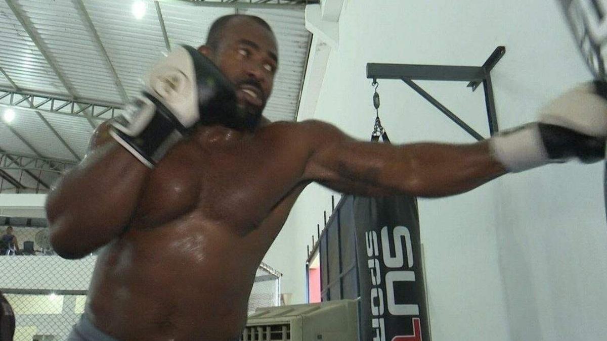 Lutador de MMA Gerônimo Mondragon desaparece após mergulho em rio no Amazonas