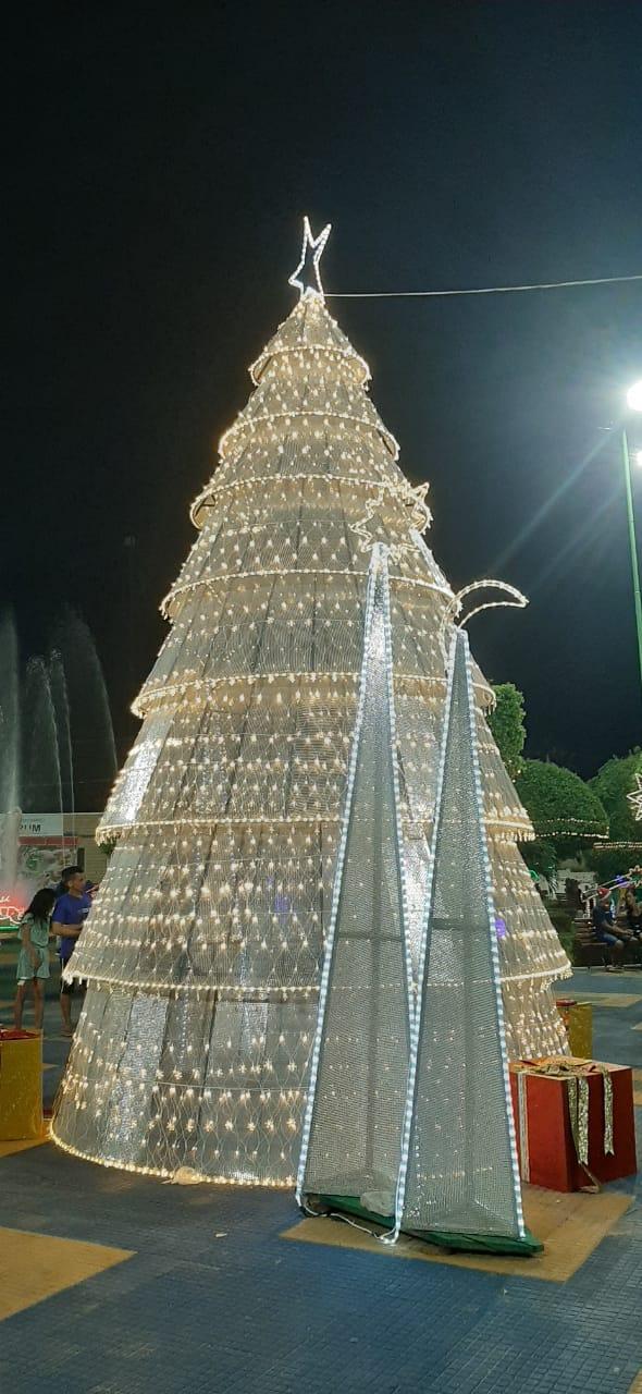 PREFEITURA DE LÁBREA FAZ NATAL SURPREENDENTE