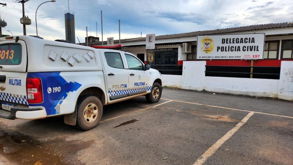 Homem é preso suspeito de abusar de duas crianças em Cacoal