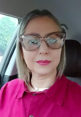 Lara Guimarães aciona seus dois neurônios o Tico e o Teco e publica vídeo no Tik Tok afirmando que vai virar martelo