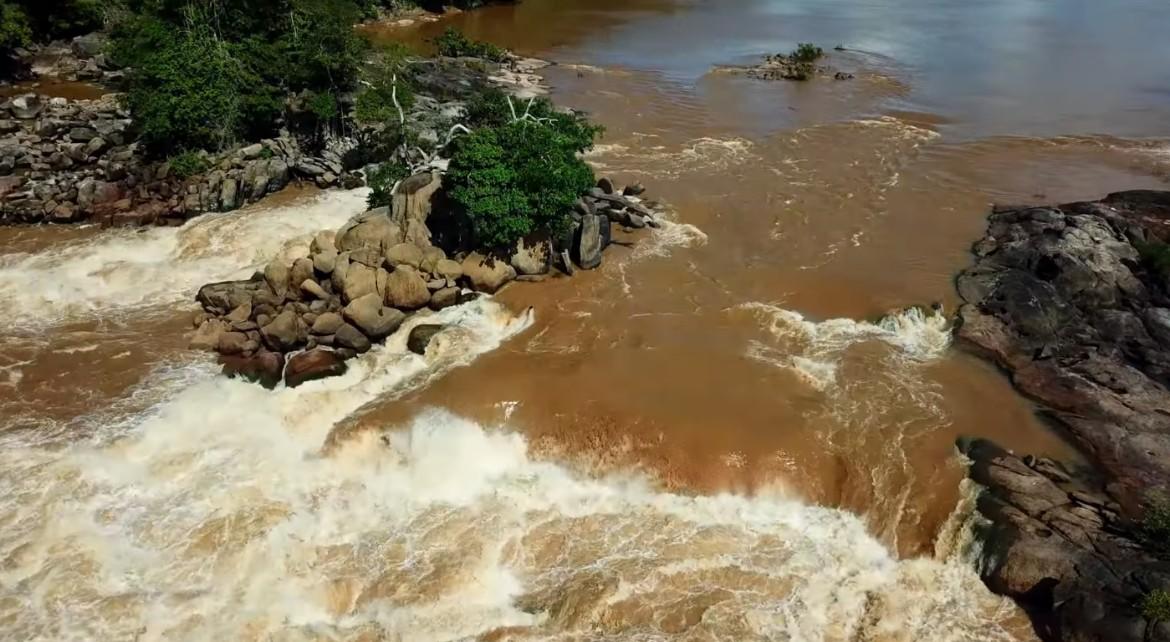 Quatro vítimas do naufrágio são encontradas no rio Machado após dois dias de buscas