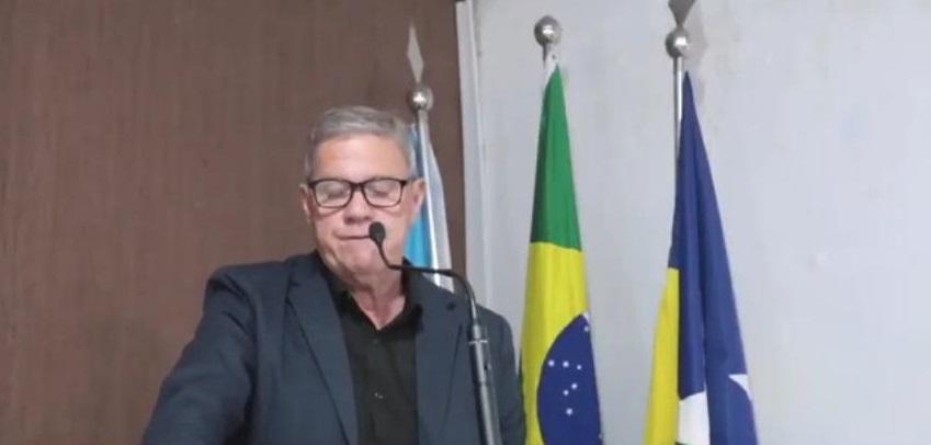 Vereador Menudão do Povão destaca melhorias no Setor 13 e agradece entrega de escavadeira para agricultura