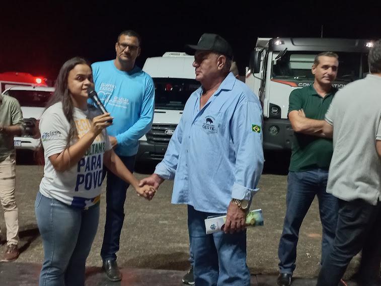 Feirantes de Nova Brasilândia do Oeste reconhecem apoio da deputada Drª. Taíssa com 260 votos
