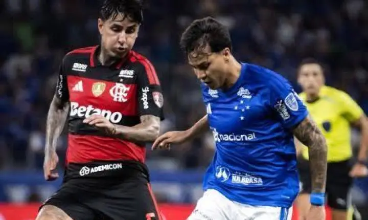 Flamengo vence o Cruzeiro no Maracanã e avança às quartas de final da Libertadores