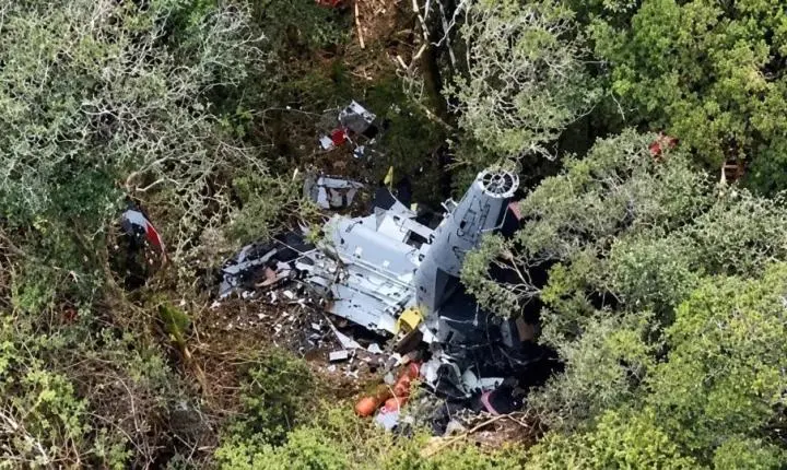 Helicóptero com cantor Rick é encontrado em SC; não há sobreviventes